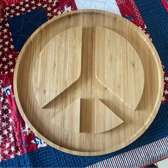 NATURAL LIFE Hippie Boho Bamboo Wood Charcuterie Serving Board Peace Sign NWT - Picture 12 of 16